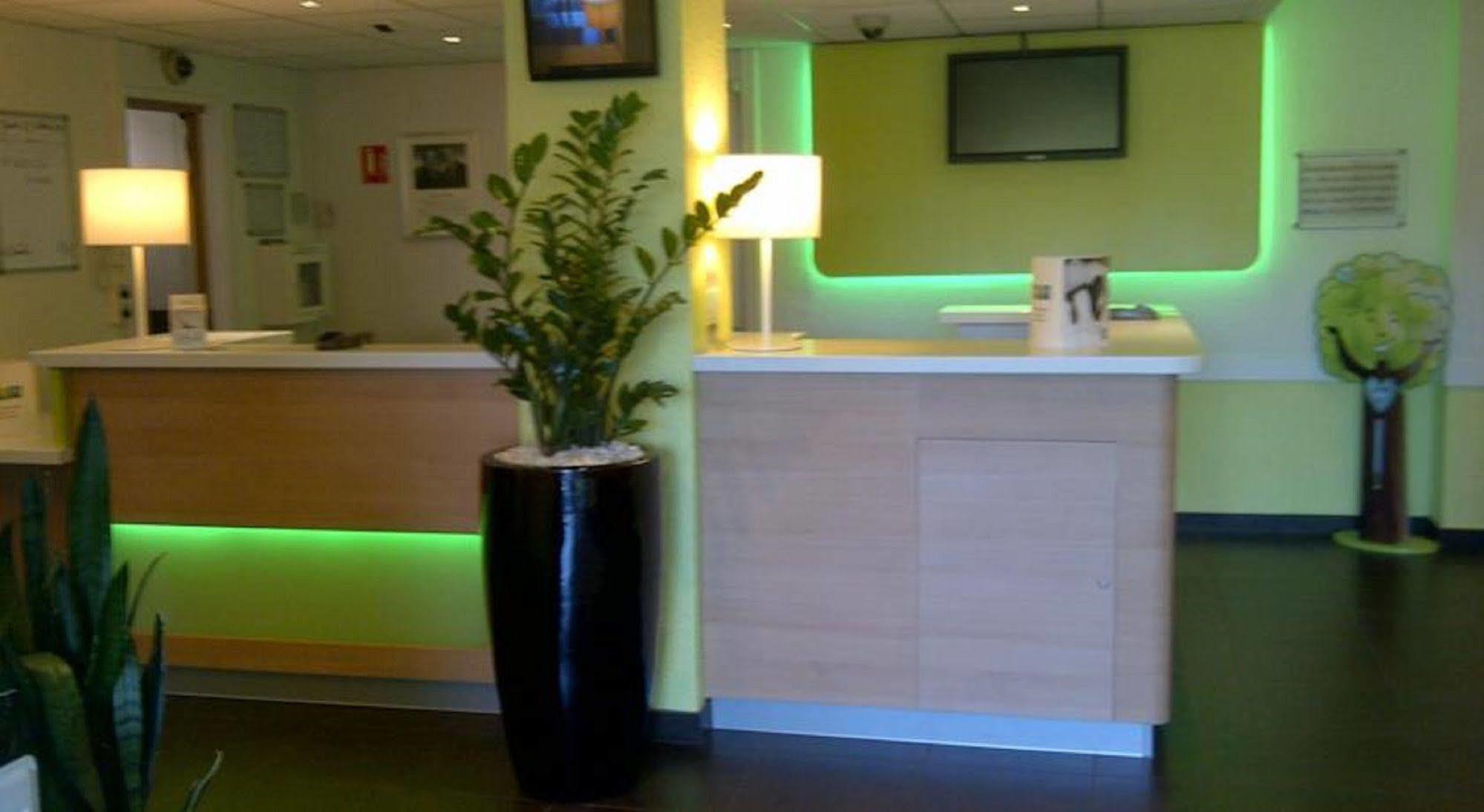 Ibis Budget - Porte De בנולט מראה חיצוני תמונה
