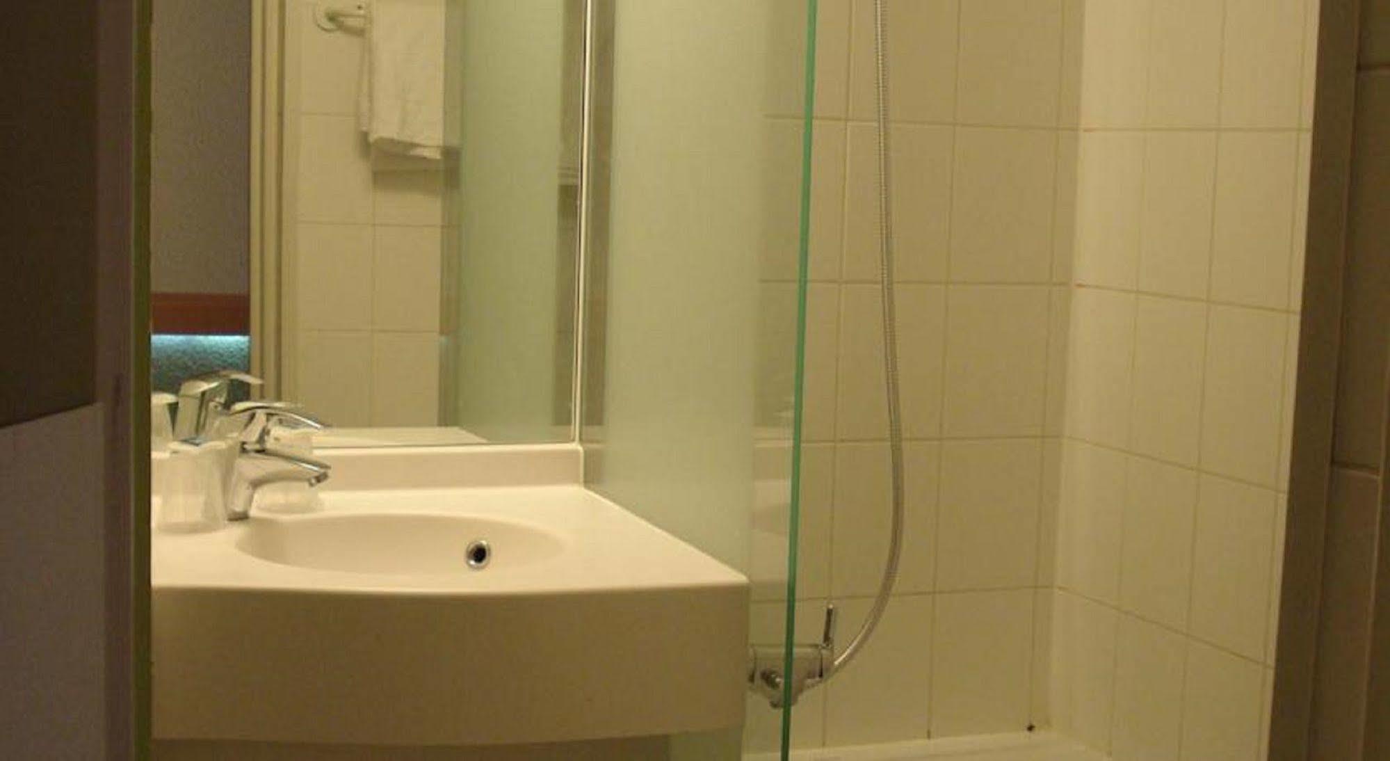 Ibis Budget - Porte De בנולט מראה חיצוני תמונה